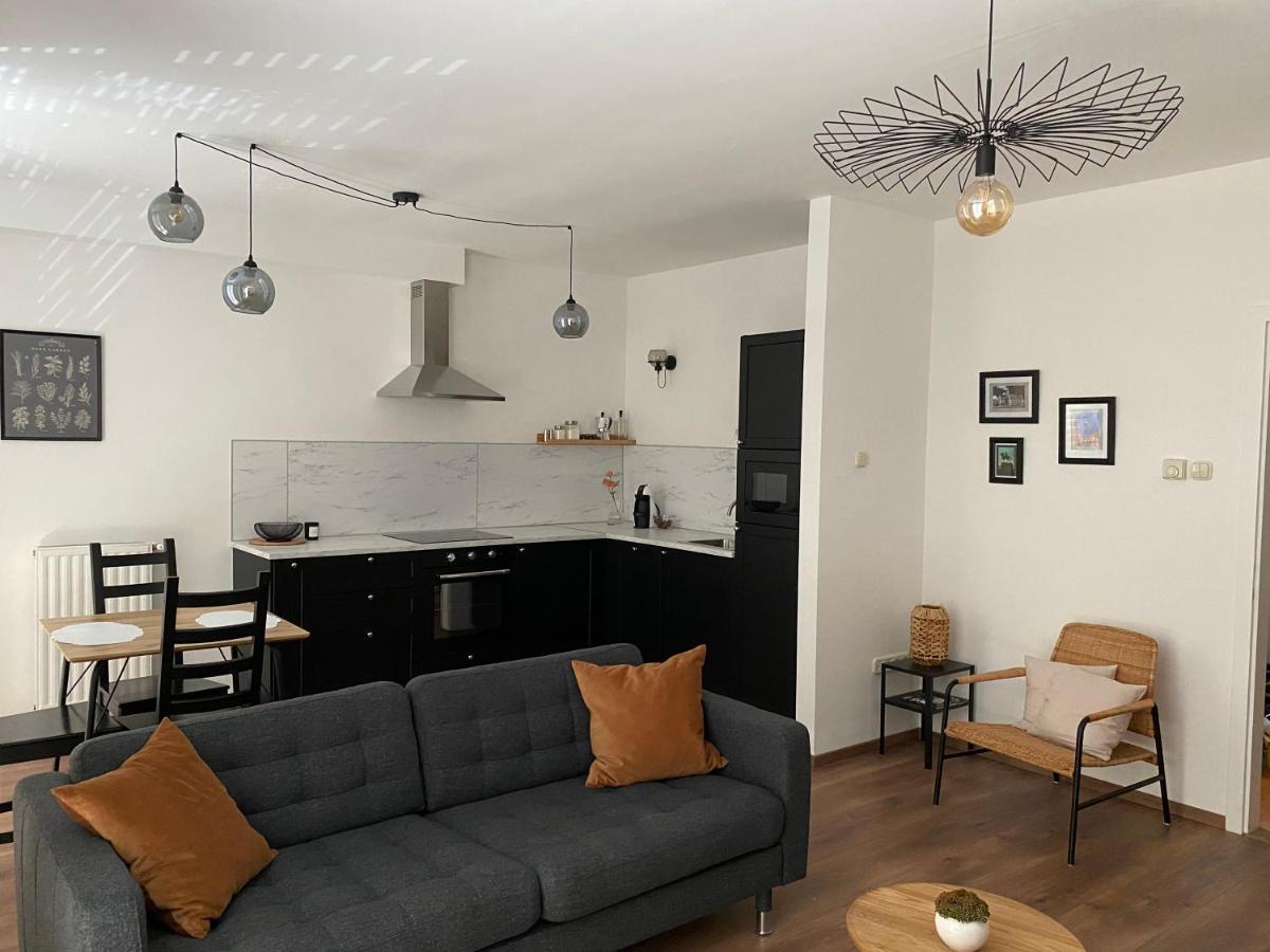 Sziget Apartment Γκιόρ Εξωτερικό φωτογραφία